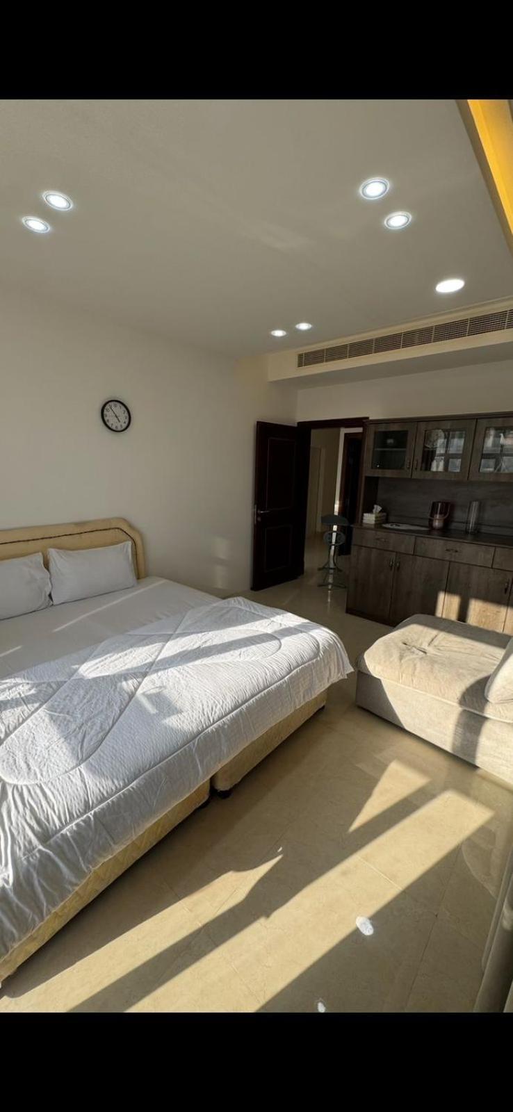 Dahariz Beach Apartment Szalála Kültér fotó